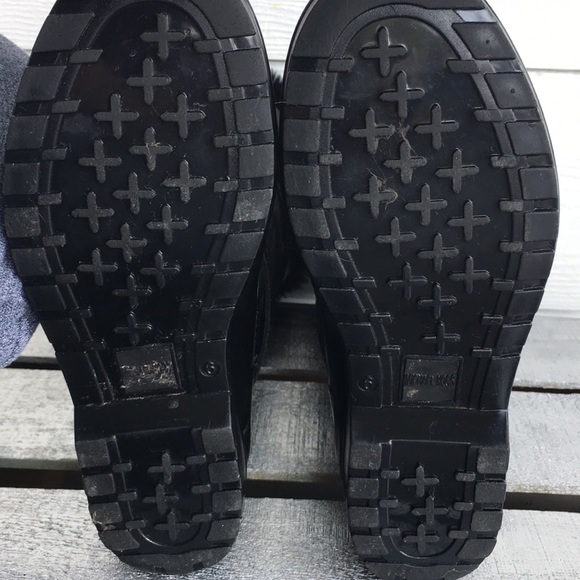 SOLDMichael Kors Fulton Mid Rain boots w/ Faux Fur - Picture 8 of 8